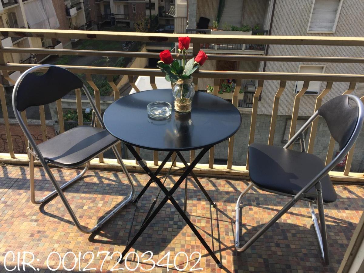 Trilocale Parco Del Valentino Apartment ตูริน ภายนอก รูปภาพ